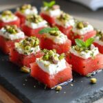 Canapés de Sandía con Queso de Cabra, Pistachos y Menta